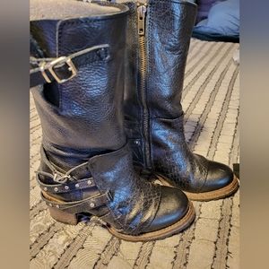 Freebird Clayton size 6